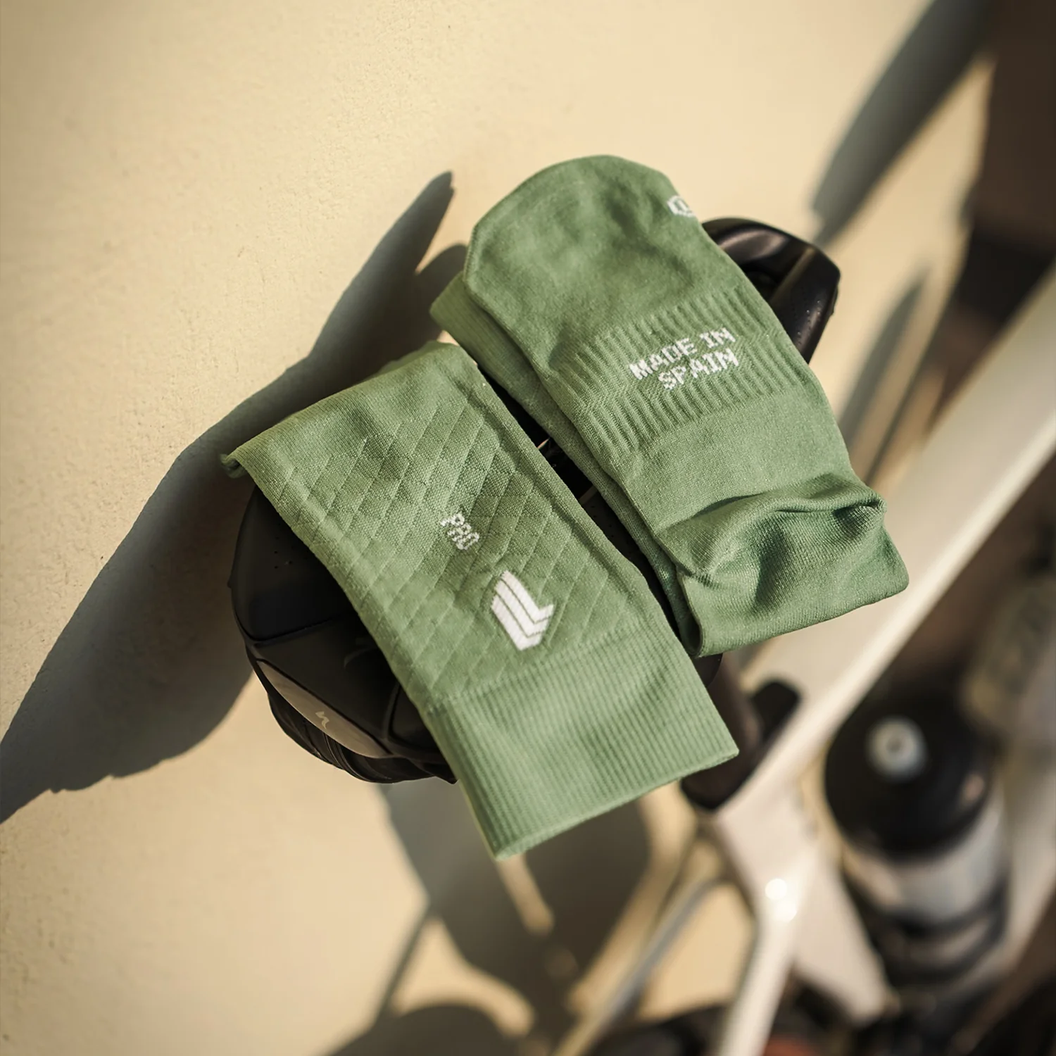 PRO ELITE CYCLING PACK - Image 7