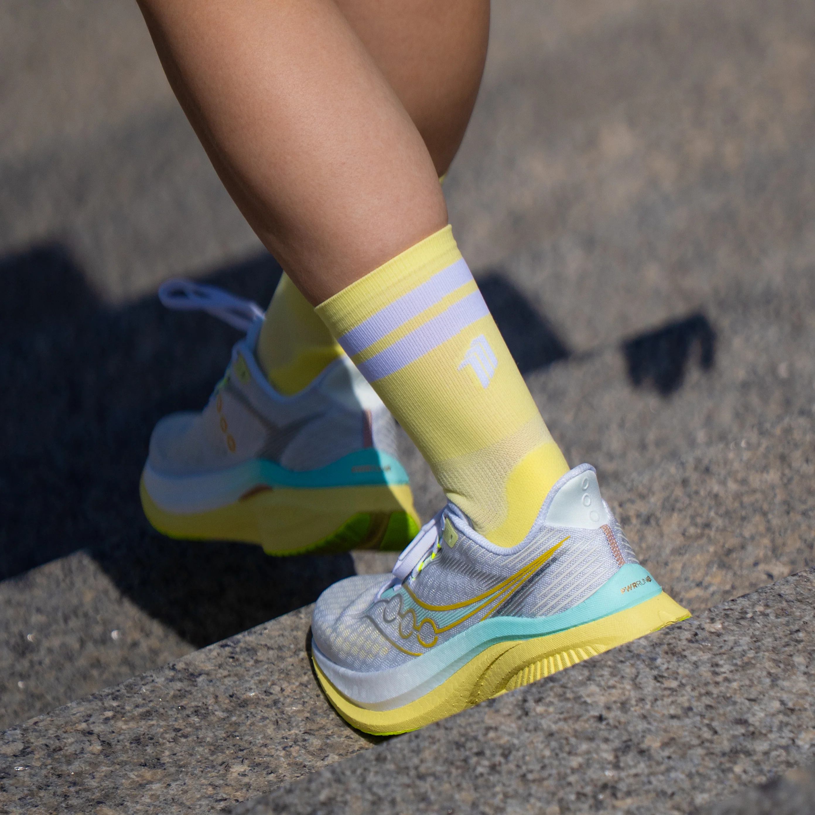SIGNATURE YELLOW - CALCETÍN RUNNING PRO COMFORT - Image 5